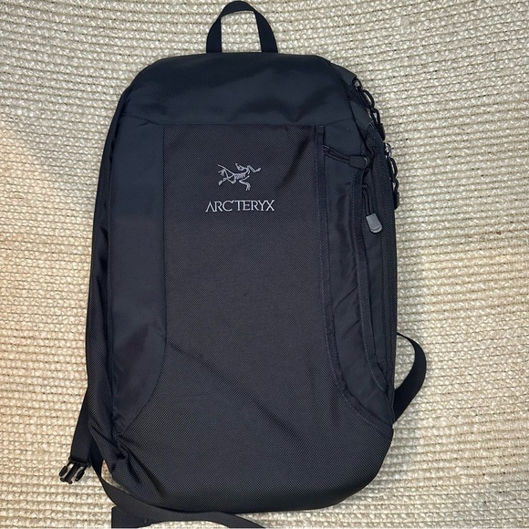 ARCTERYX Black Blade 21 Laptop Daypack Travel Backpack